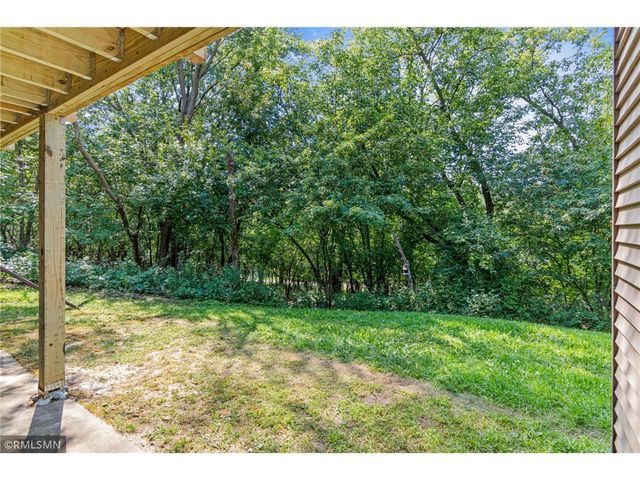 451 Hunter Hill Road, Hudson, WI 54016
