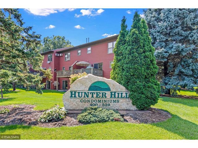 451 Hunter Hill Road, Hudson, WI 54016