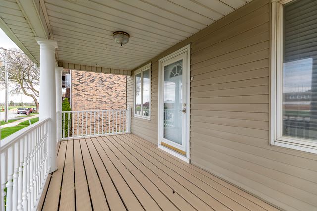 203 N Wolcott Street, Thornton, IL 60476