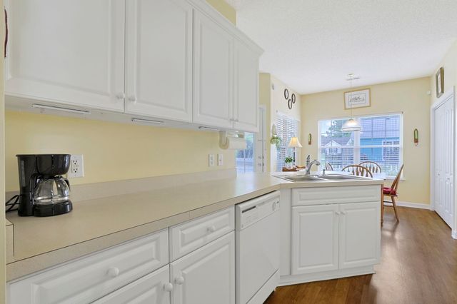 1028 Comfrey Ln., Conway, SC 29527