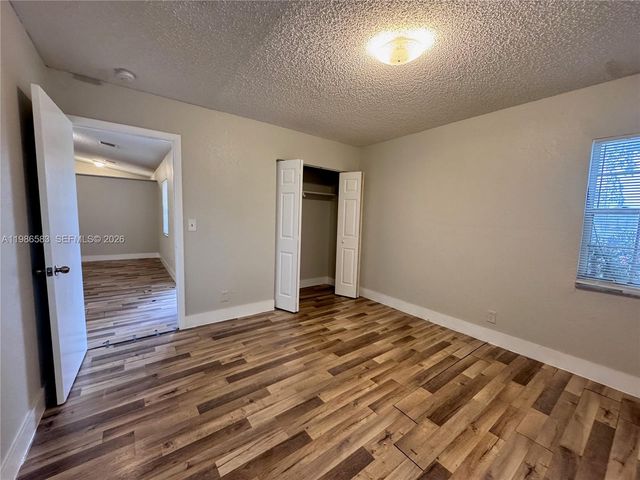 623 NW 13th Ter, Fort Lauderdale, FL 33311