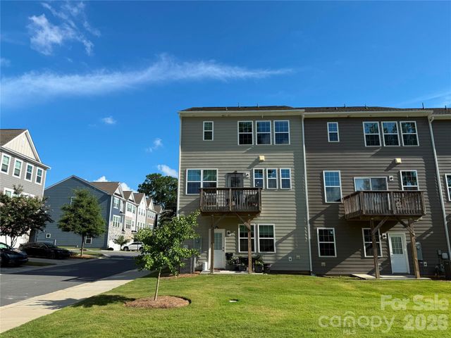 12104 Ardrey Park Drive, Charlotte, NC 28277