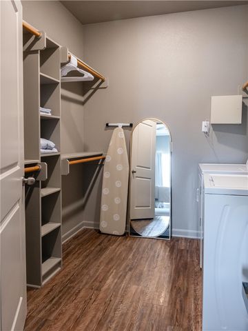 101 West 33rd Street 103, Bryan, TX 77803