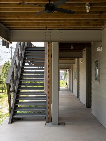 101 West 33rd Street 103, Bryan, TX 77803