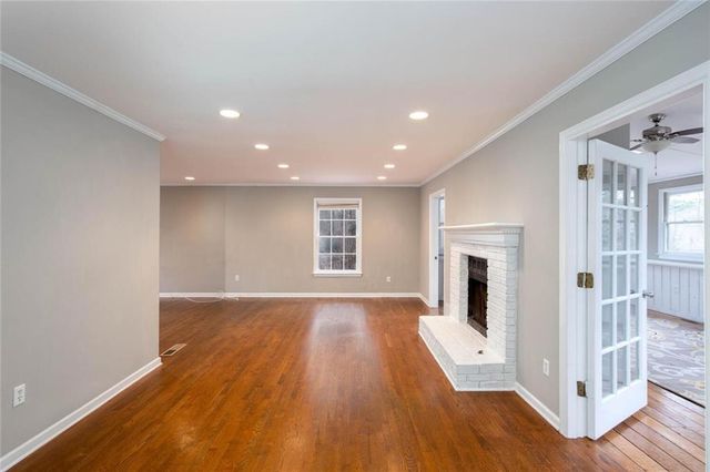 1066 Foreststone SW Way, Marietta, GA 30064