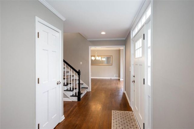 1066 Foreststone SW Way, Marietta, GA 30064