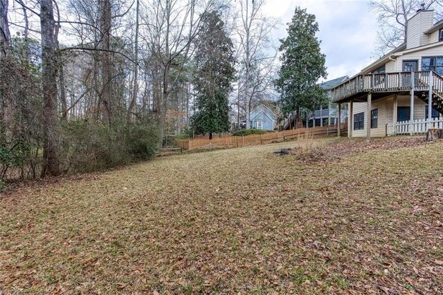 1066 Foreststone SW Way, Marietta, GA 30064