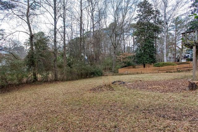 1066 Foreststone SW Way, Marietta, GA 30064