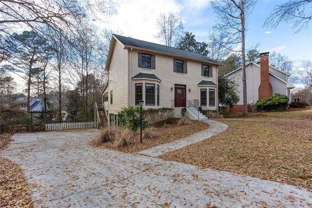 1066 Foreststone SW Way, Marietta, GA 30064