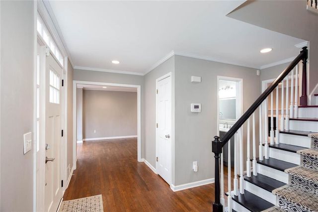 1066 Foreststone SW Way, Marietta, GA 30064