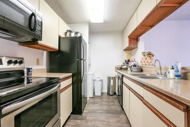 912 W 22nd ST 305, Austin, TX 78705