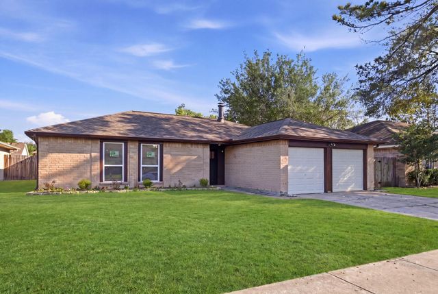 9927 Shell Rock Road, La Porte, TX 77571