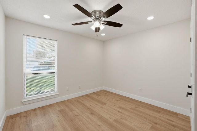 9927 Shell Rock Road, La Porte, TX 77571