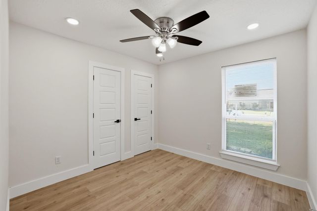 9927 Shell Rock Road, La Porte, TX 77571