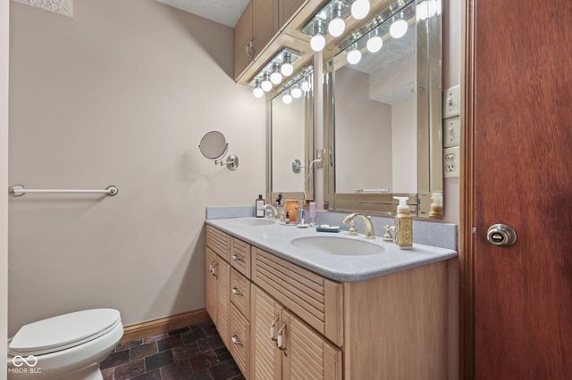 609 Horton Street, Greenwood, IN 46142