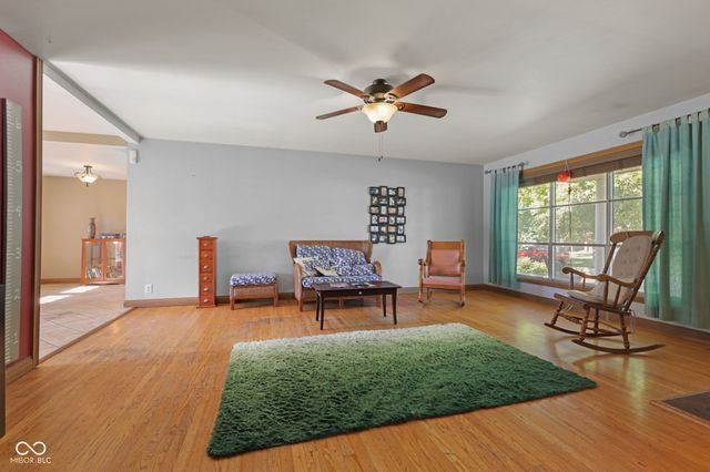 609 Horton Street, Greenwood, IN 46142