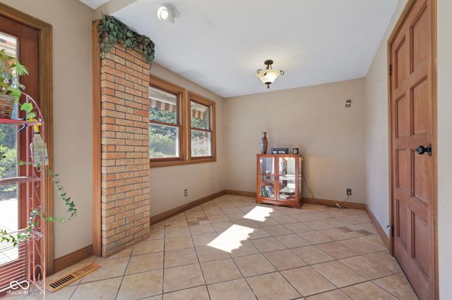 609 Horton Street, Greenwood, IN 46142