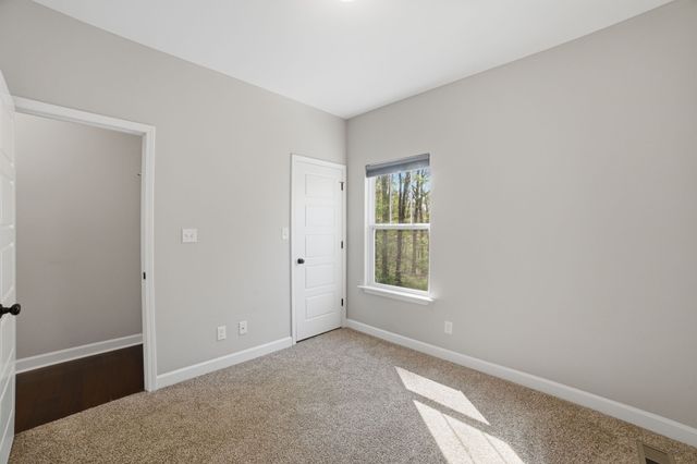 2150 Sunset Dr, White Bluff, TN 37187