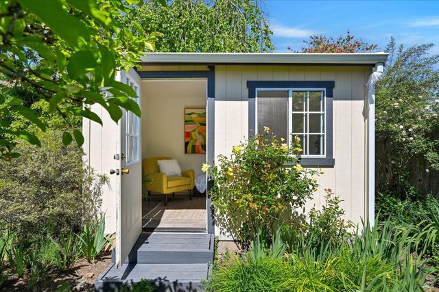 102 Nelson Ave, Mill Valley, CA 94941