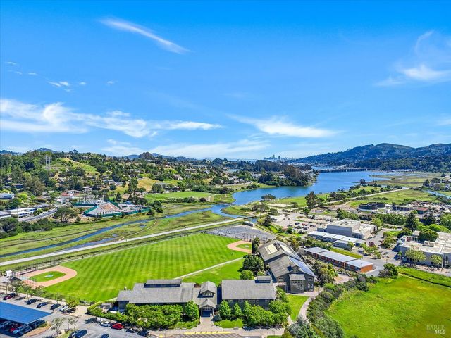 102 Nelson Ave, Mill Valley, CA 94941