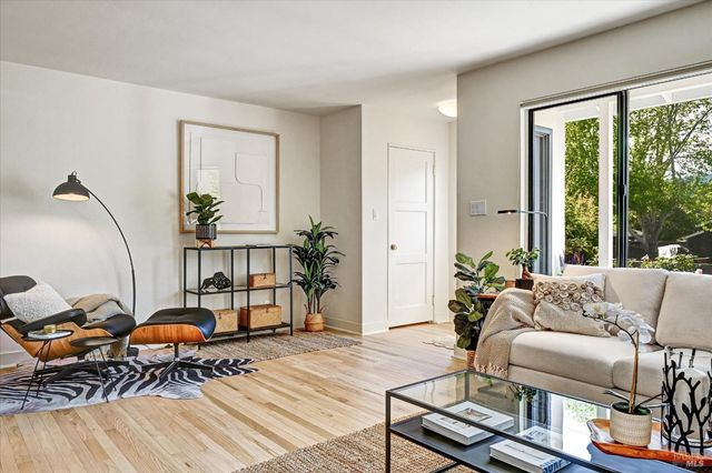 102 Nelson Ave, Mill Valley, CA 94941