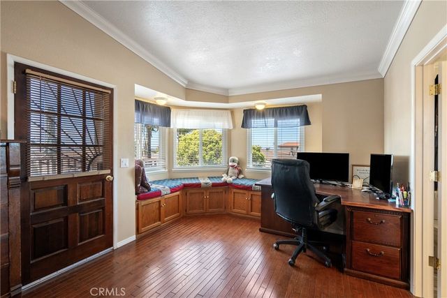 1747 Brighton Avenue, Grover Beach, CA 93433