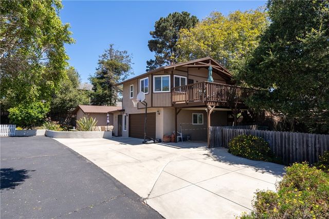 1747 Brighton Avenue, Grover Beach, CA 93433