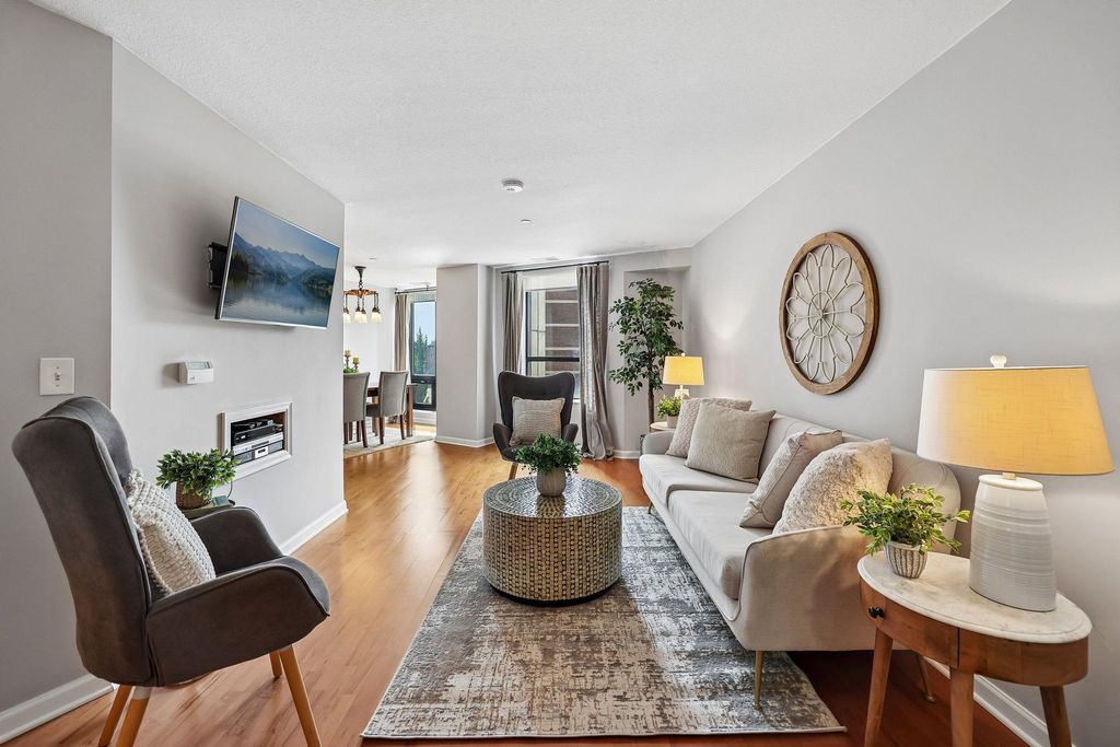 500 E Grant Street 311, Minneapolis, MN 55404 — photo 2