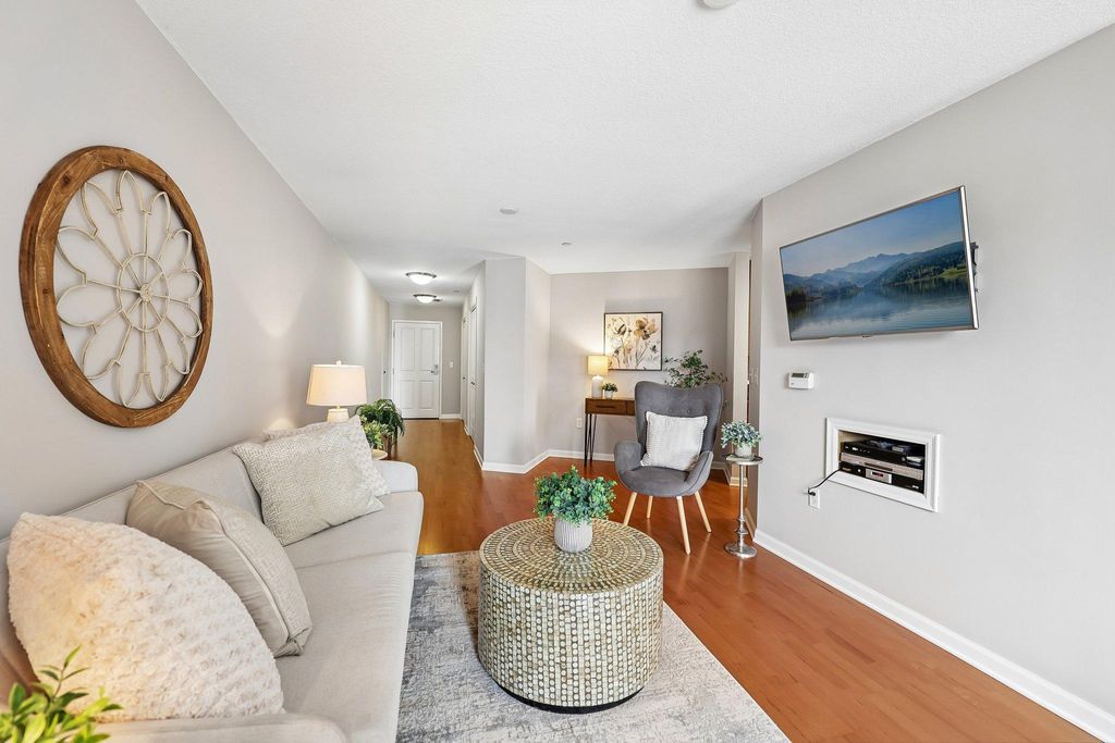 500 E Grant Street 311, Minneapolis, MN 55404 — photo 5