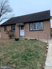4623 BELMONT AVE, Bensalem, PA 19020