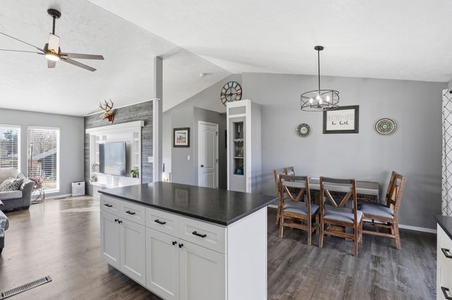 1409 S GLENN Rd, Spokane Valley, WA 99206