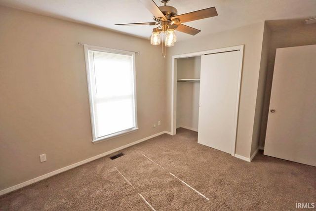 2899 Terri Lane, Newburgh, IN 47630