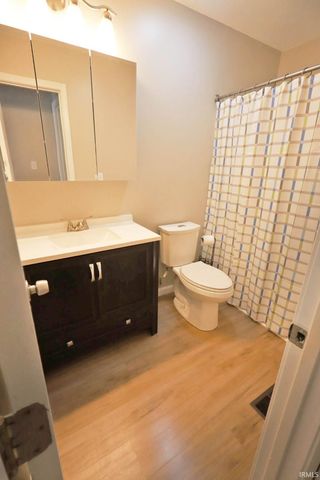 2899 Terri Lane, Newburgh, IN 47630