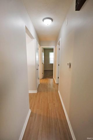 2899 Terri Lane, Newburgh, IN 47630