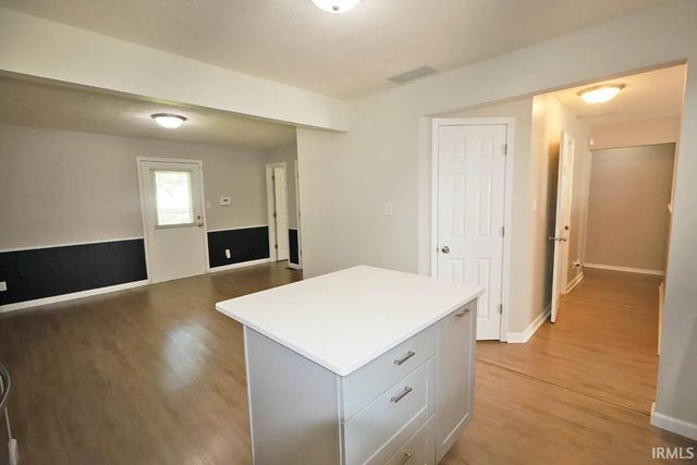 2899 Terri Lane, Newburgh, IN 47630
