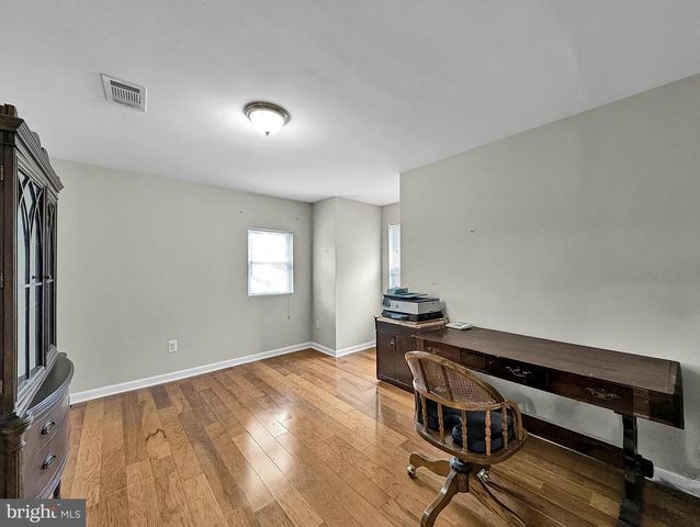 3108 WALTERS LN, District Heights, MD 20747