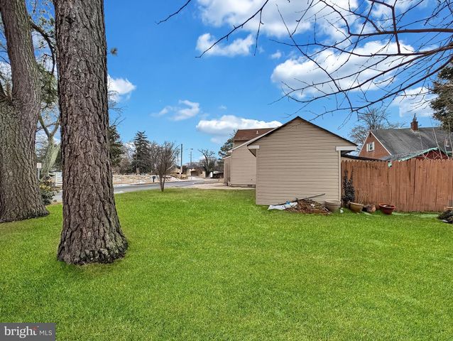 3108 WALTERS LN, District Heights, MD 20747