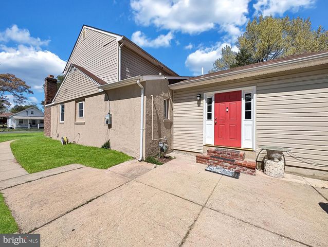 3108 WALTERS LN, District Heights, MD 20747