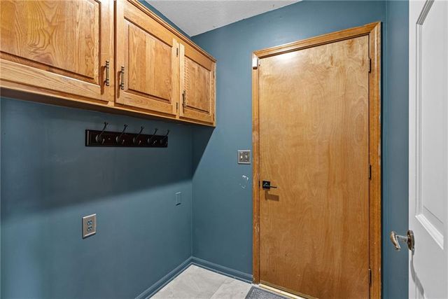 14130 W 113th Terrace, Olathe, KS 66215