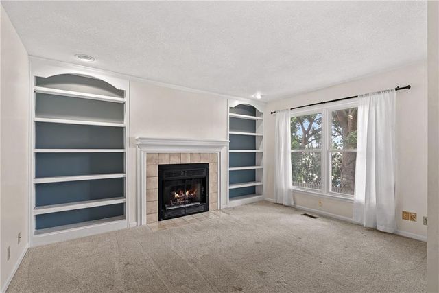 14130 W 113th Terrace, Olathe, KS 66215