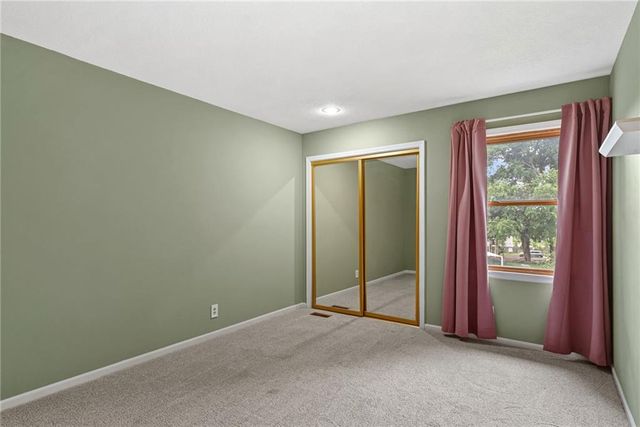 14130 W 113th Terrace, Olathe, KS 66215