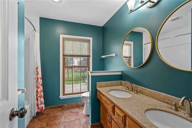 14130 W 113th Terrace, Olathe, KS 66215