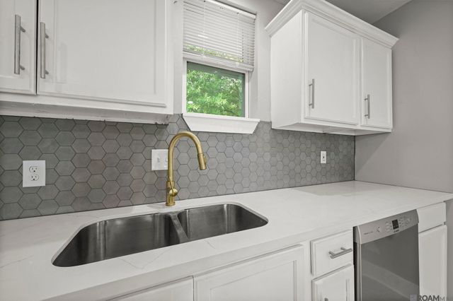 4366 Mills St, Zachary, LA 70791