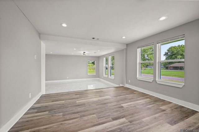 4366 Mills St, Zachary, LA 70791