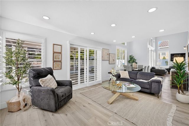 21 Arcilla, Rancho Santa Margarita, CA 92688