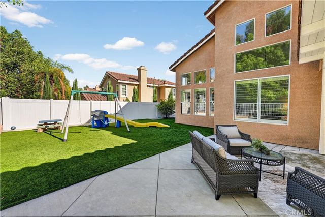 21 Arcilla, Rancho Santa Margarita, CA 92688