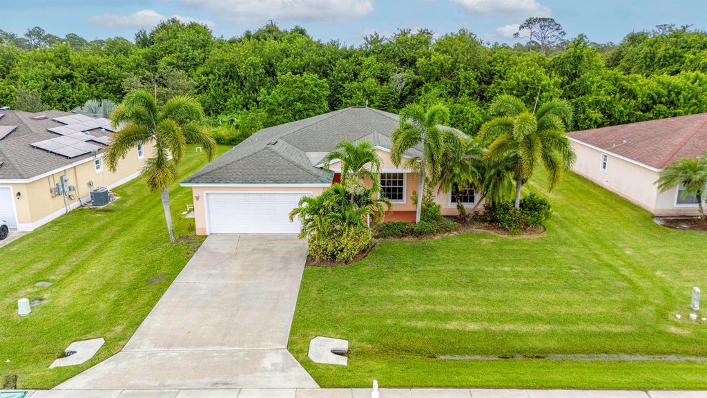 6416 Las Palmas Way, Port St Lucie, FL 34952