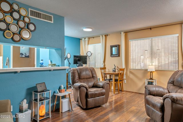 6718 E Calle La Paz Unit C, Tucson, AZ 85715