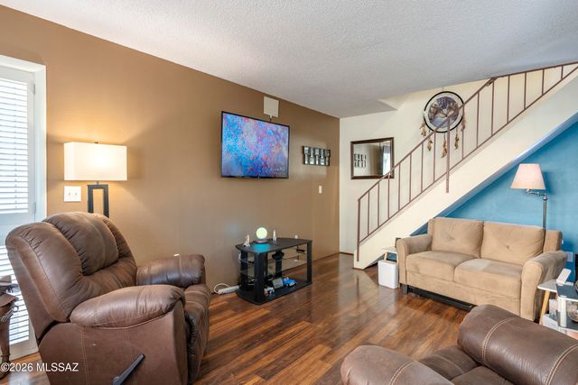 6718 E Calle La Paz Unit C, Tucson, AZ 85715