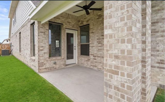 31865 Pecan Cottage Lane, Spring, TX 77386